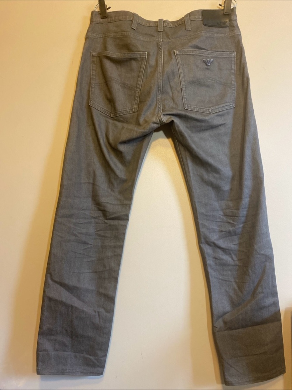 Armani Jeans Men Size 32/30 Straight‎ Leg Skinny Jeans Gray
